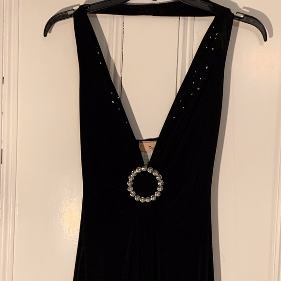 Vizio -  Black Halter Top Dress - Medium - Picture 8 of 16